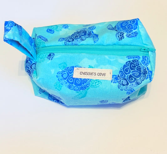 Turtelly Cute Makeup Bag